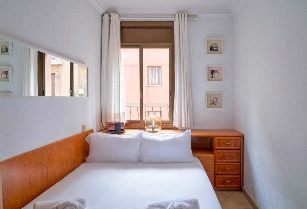 Stay U-Nique House Torre Damians Barcelona Ngoại thất bức ảnh