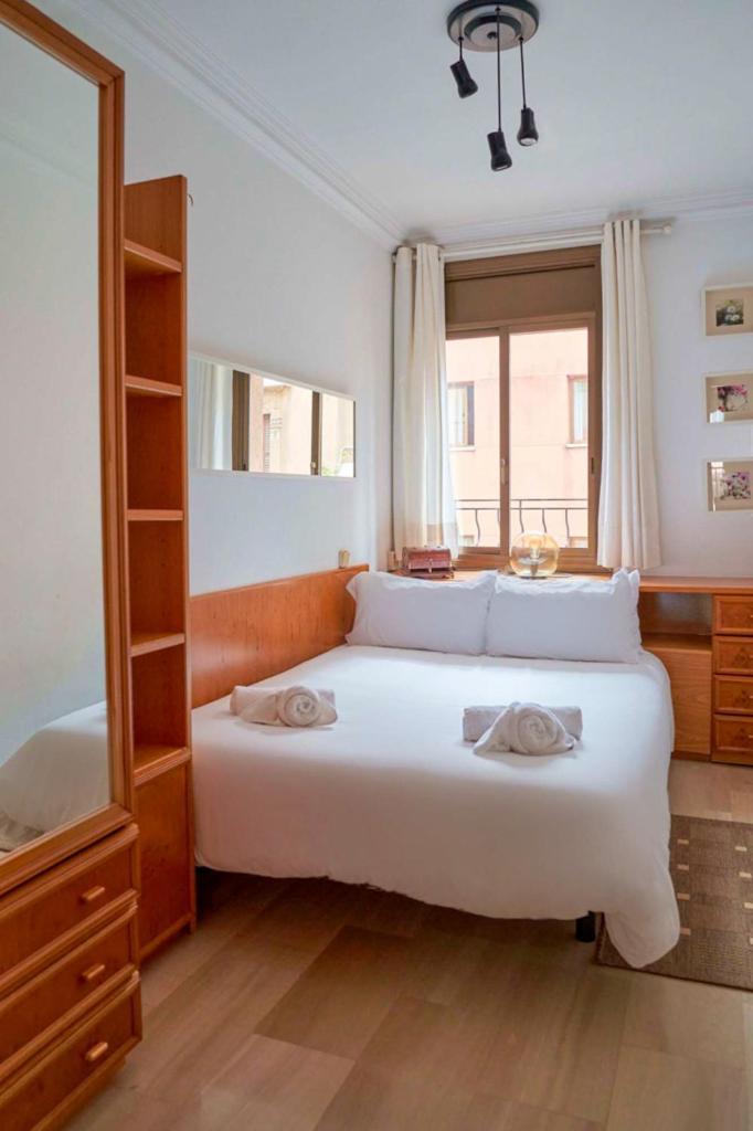 Stay U-Nique House Torre Damians Barcelona Ngoại thất bức ảnh